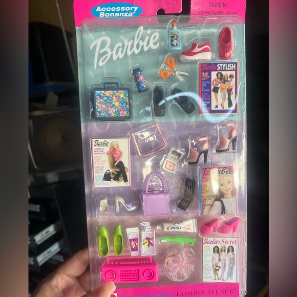 Barbie Other - Vintage Barbie  Stylish Accessory Set